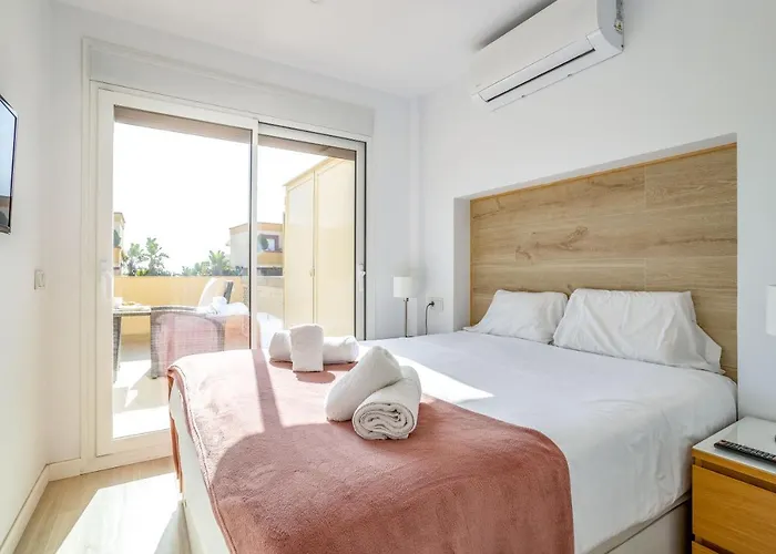아파트 Oleholidays 326 Romana Playa Vistas Al Mar 마르베야